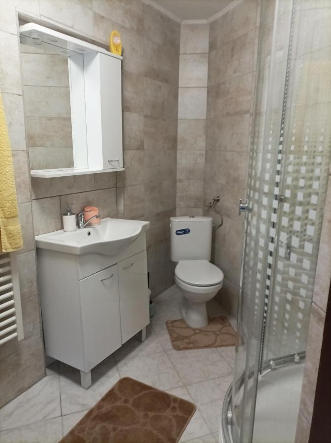 Arena Nikic Hotel Осиек Екстериор снимка