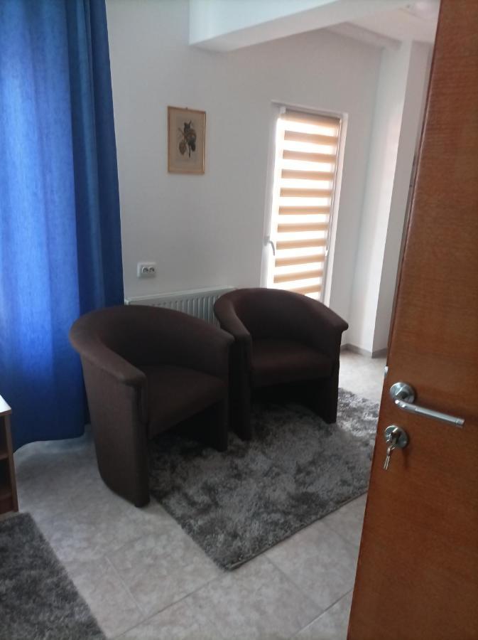 Arena Nikic Hotel Осиек Екстериор снимка